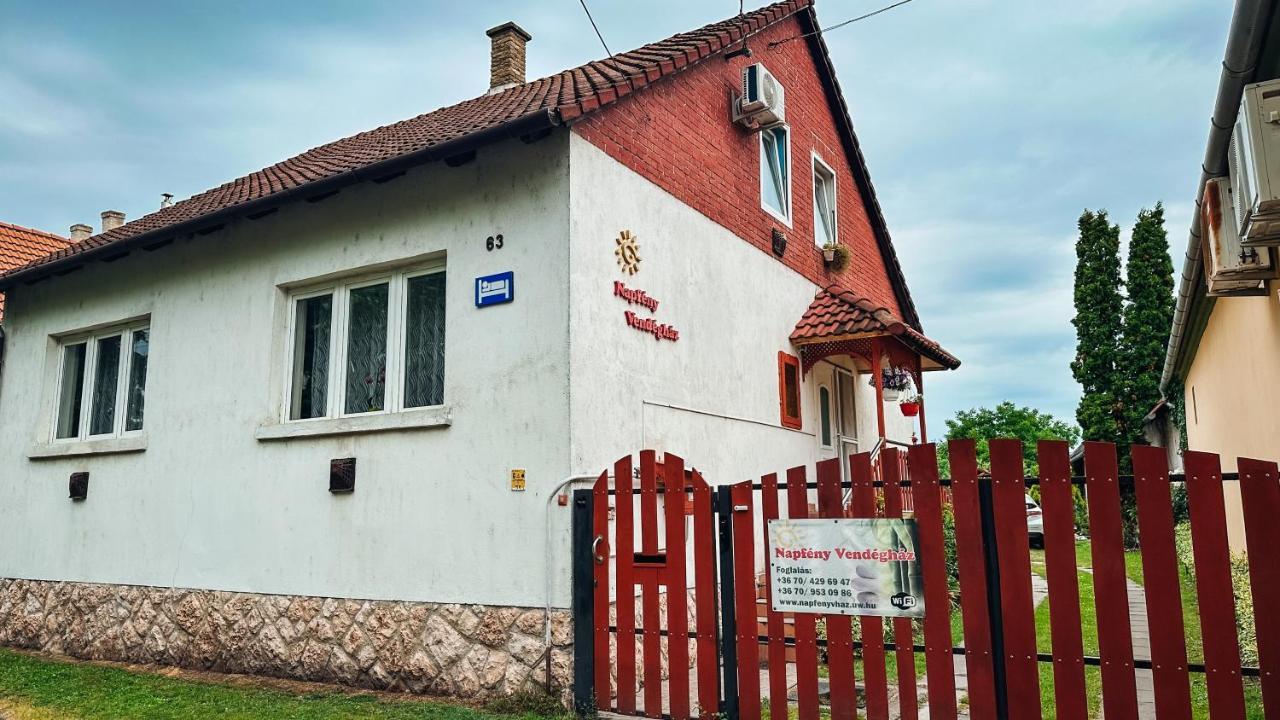 Napfény vendégház Győr Extérieur photo